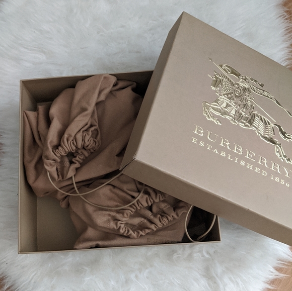 Burberry Darfield Crochet Peep Toe Booties - Picture 15 of 16